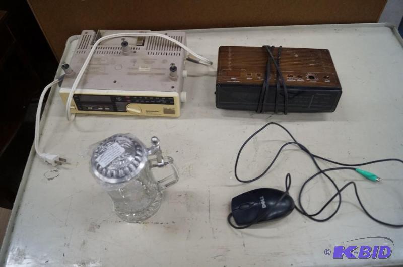radios