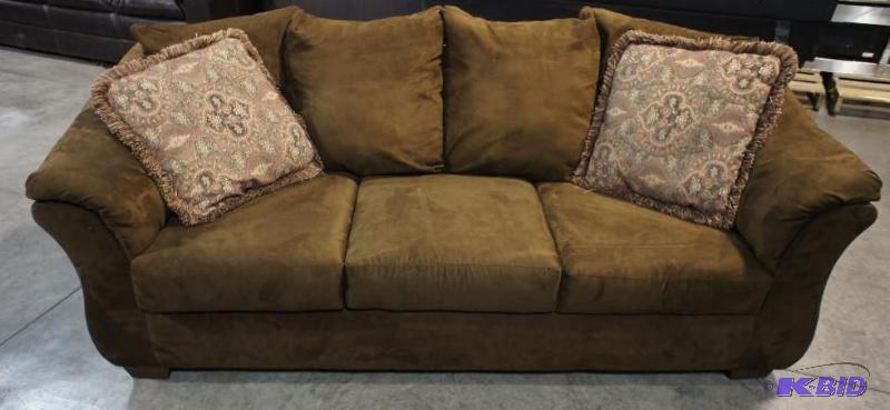 New Ashley Signature Furniture Sofa with deco...