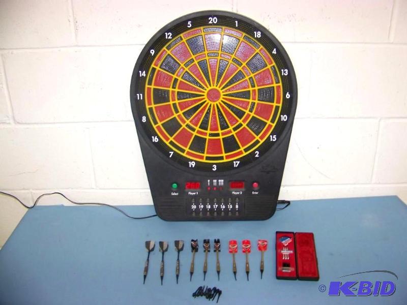 lot 37 image: Electronic Dartboard and (3) Sets of Darts with (1) Case