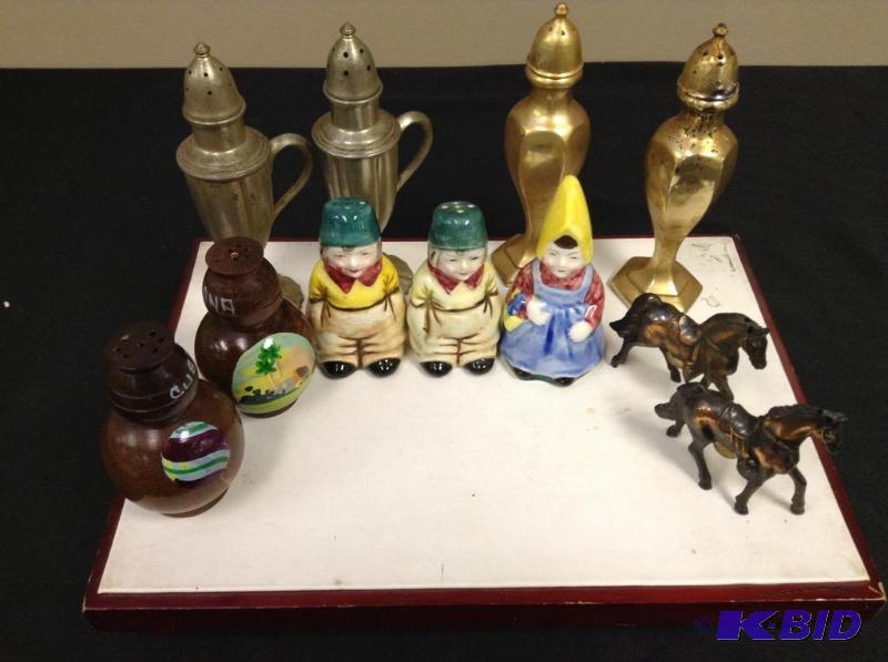 lot 83 image: Lots of vintage salt and pepper shakers