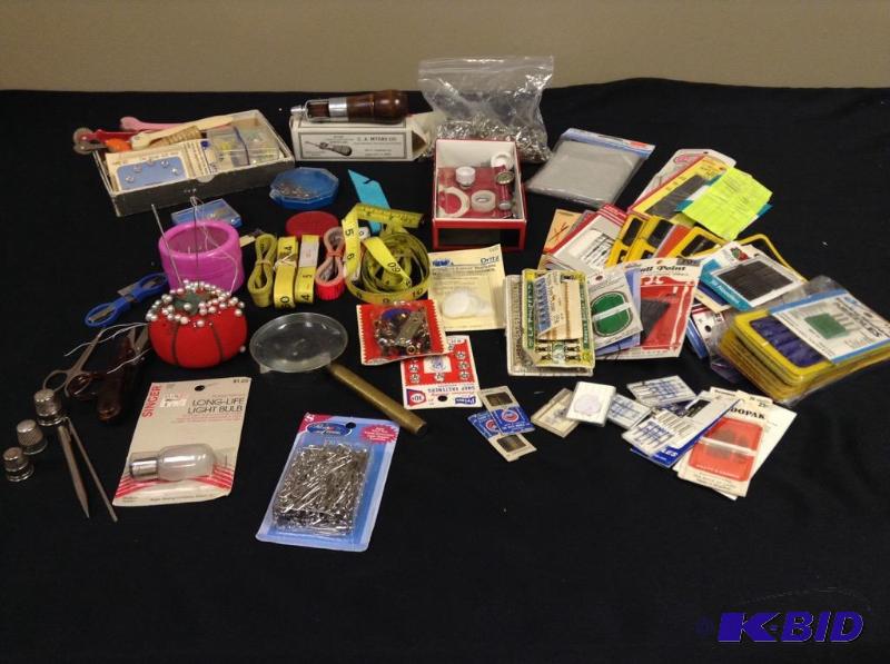lot 108 image: Huge lot of sewing accessories