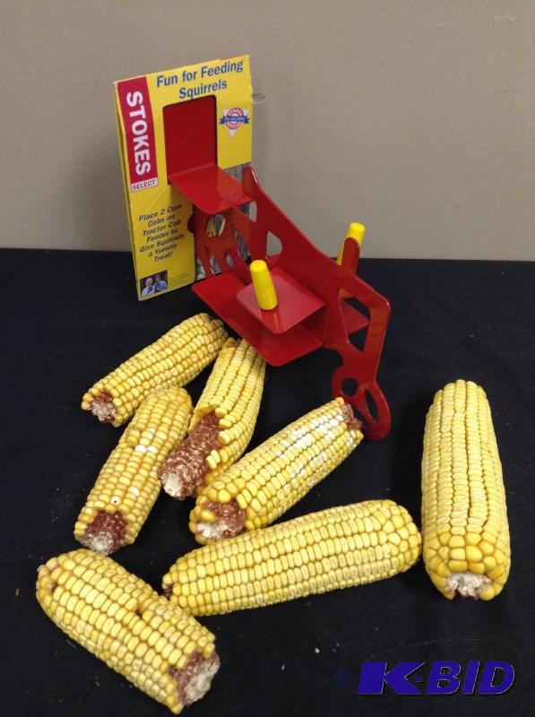 lot 154 image: Tractor Cob Feeder with corn cobs