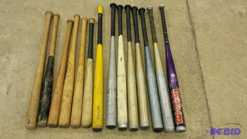 lot 177 image: 14 Metal and Wood Baseball Bats