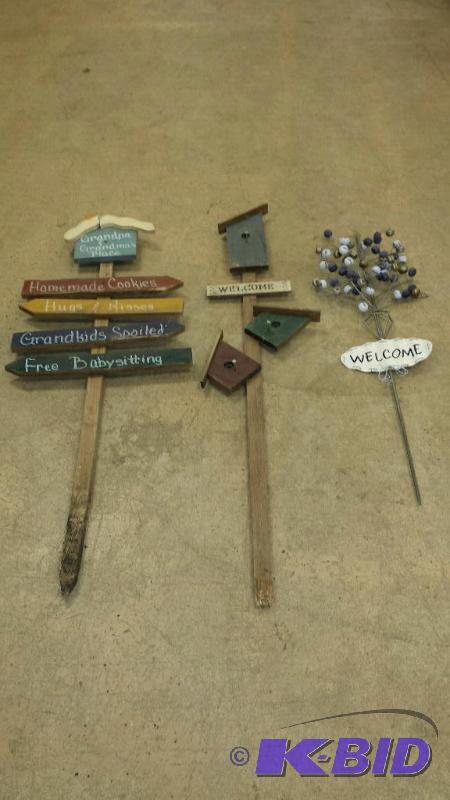 lot 185 image: Three Garden Lawn Signs