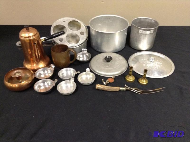 lot 28 image: Vintage Cook & Drinkware