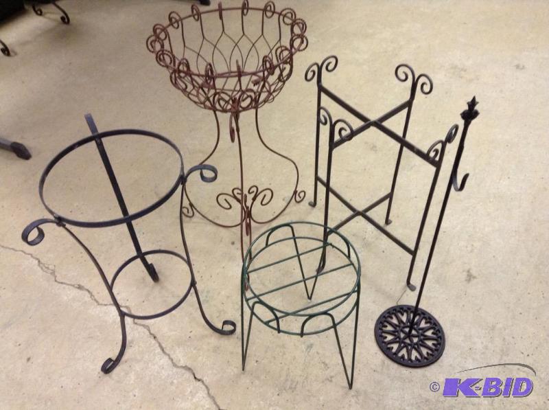 lot 44 image: Lot of five plant stands