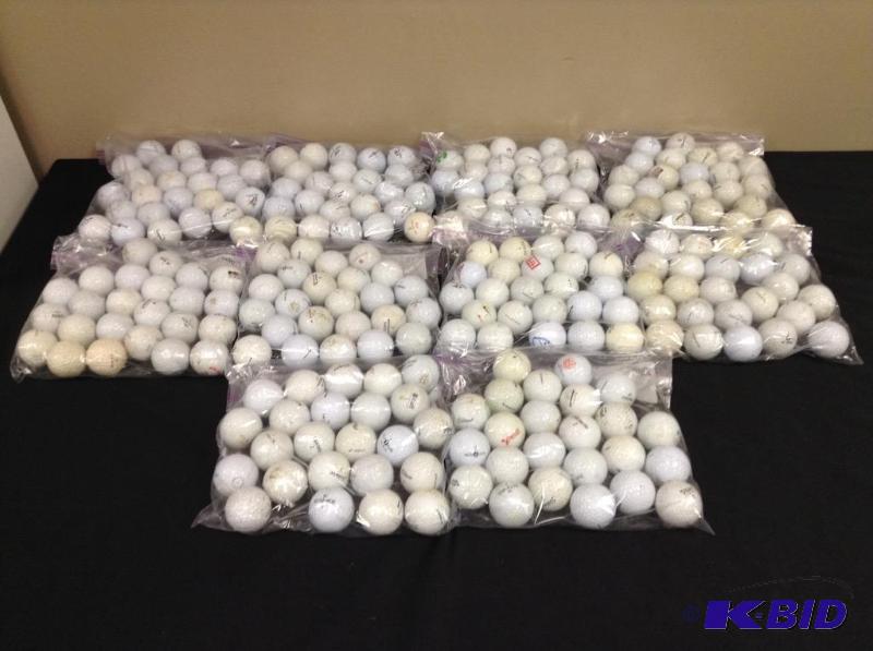 lot 59 image: 10 Bags of White Golf Balls