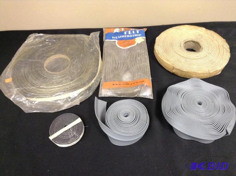 lot 84 image: Lot of weatherstripping. Various types ranging from 58 inch to 2 inches