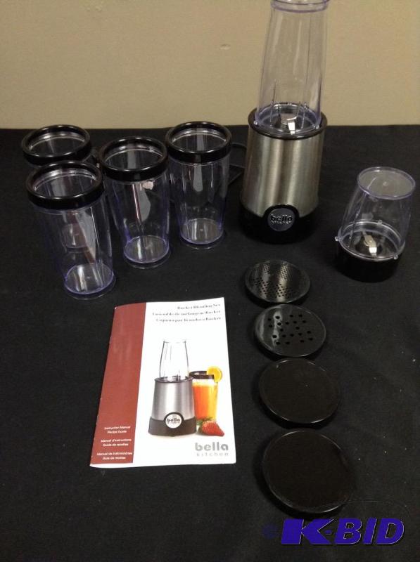lot 96 image: Rocket blender by Bella kitchen