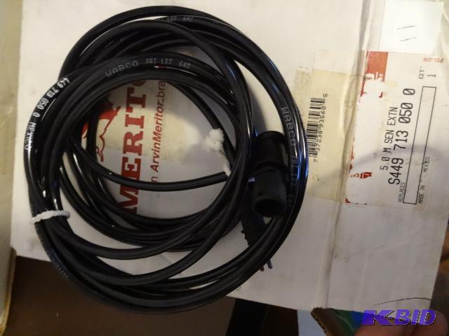 lot 11 image: Meritor ABS Wheel Sensor Extension Cable Kit ...