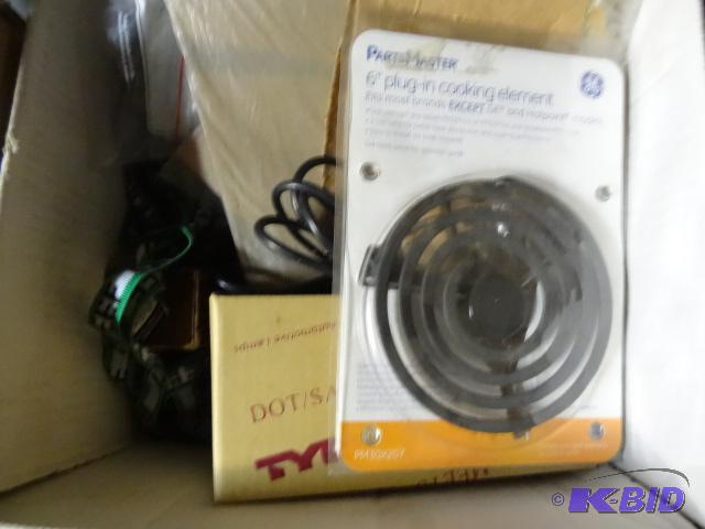 lot 115 image: Misc Electronics...