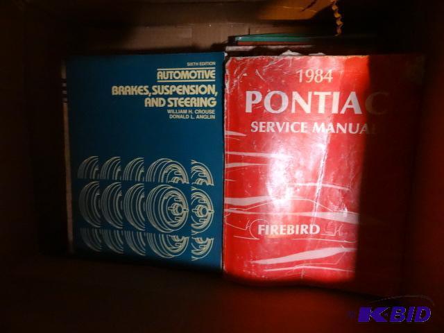 lot 179 image: Qty 11 Car Repair Manuals...