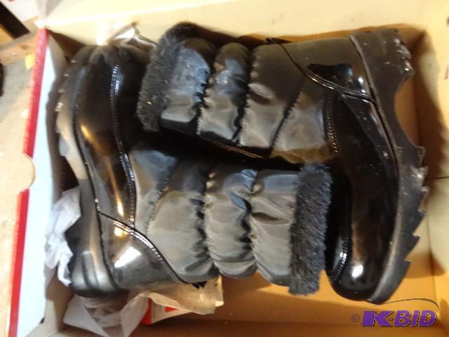 lot 191 image: Sporto Girls  Womens Boots Size 2. New...