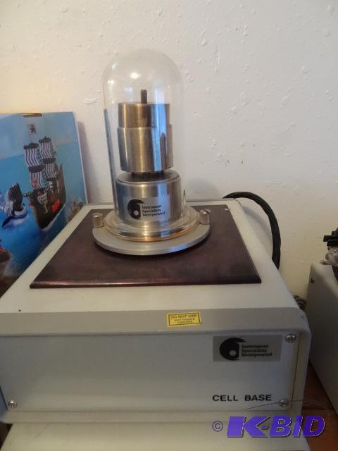 lot 203 image: Instrument Specialists Cell Base...