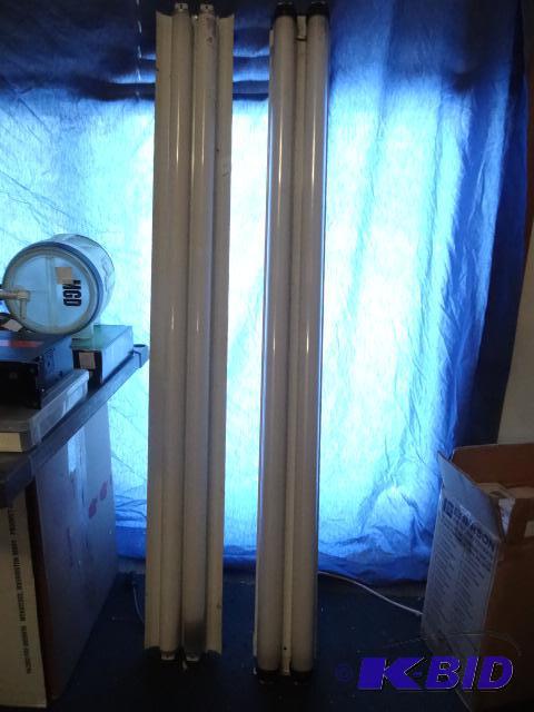 lot 66 image: Qty 2 Fluorescent Light Fixtures 4...