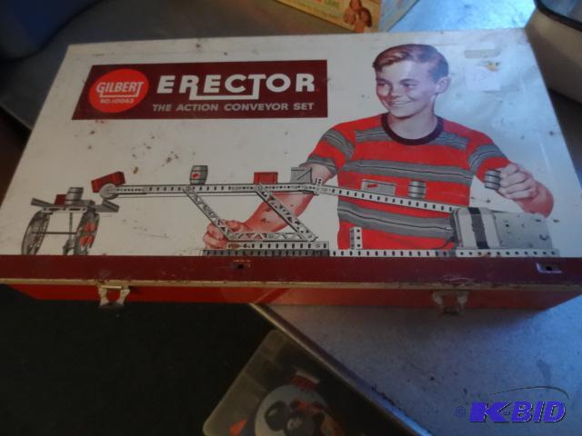lot 73 image: Vintage Motorized Erector Set Action Conveyer...