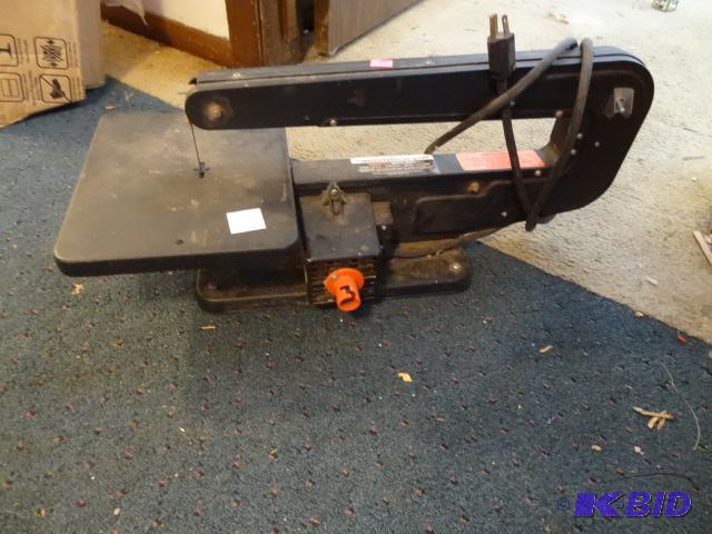 lot 95 image: Dremel Scroll Saw. Model 571-5. Works....