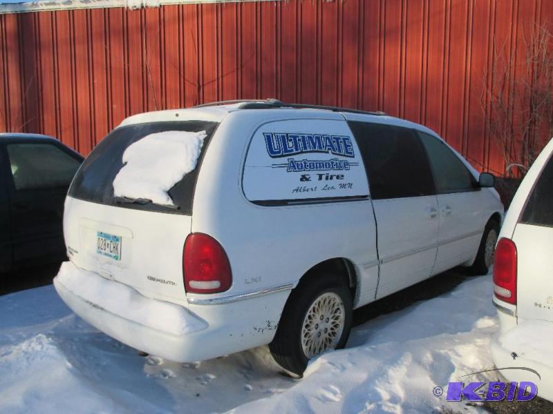 lot 2 image: Year 1997 Make Chrysler Model Town & C...