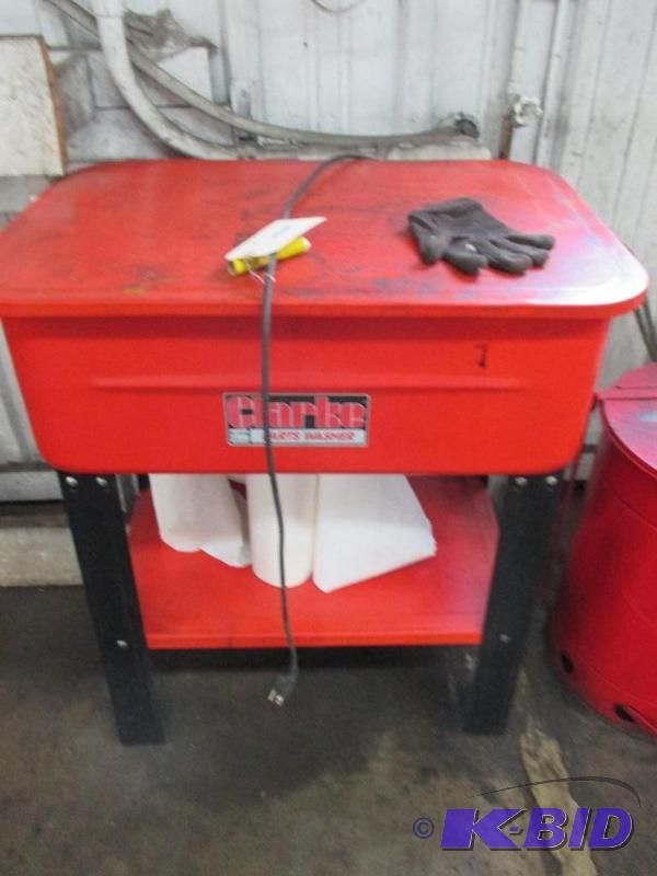 lot 21 image: Parts Washer...