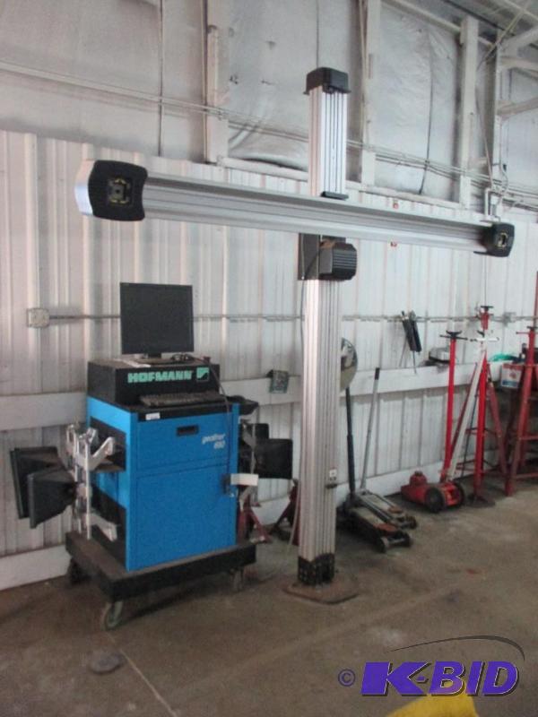 lot 5 image: Hoffman geoliner 680 laser alignment system. ...