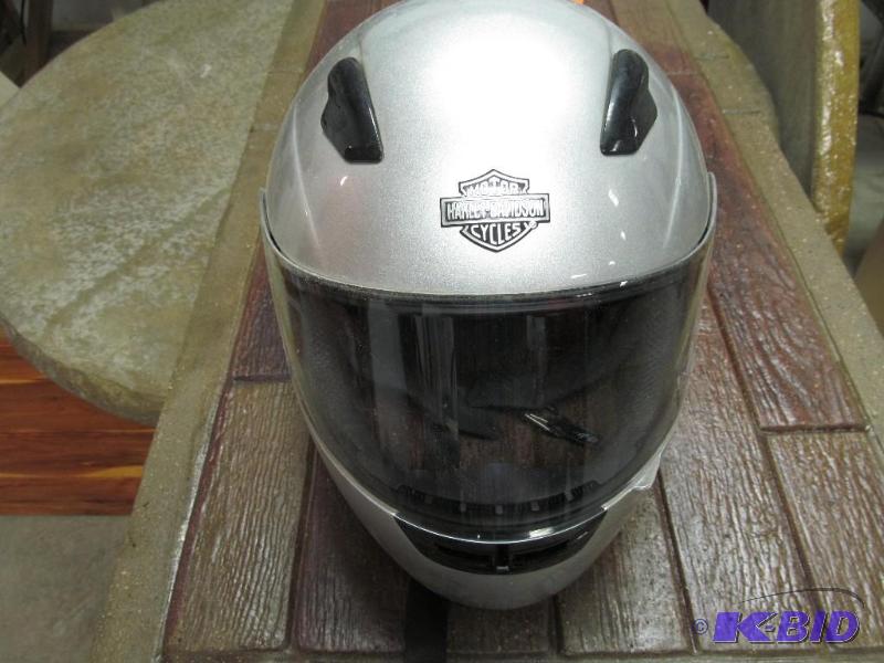lot 18 image: Harley Davidson Helmet