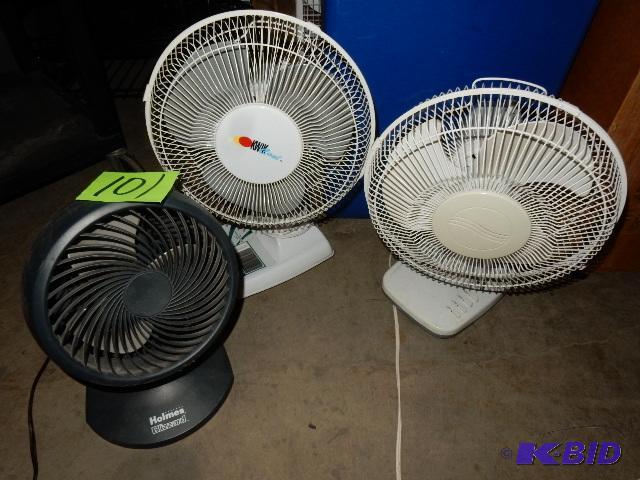 lot 101 image: 4 Fans