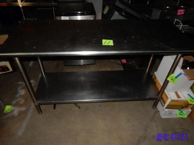 lot 11 image: Stainless Steel Table with shelf