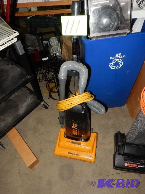 lot 111 image: Panasonic Ultra Pro Vacuum