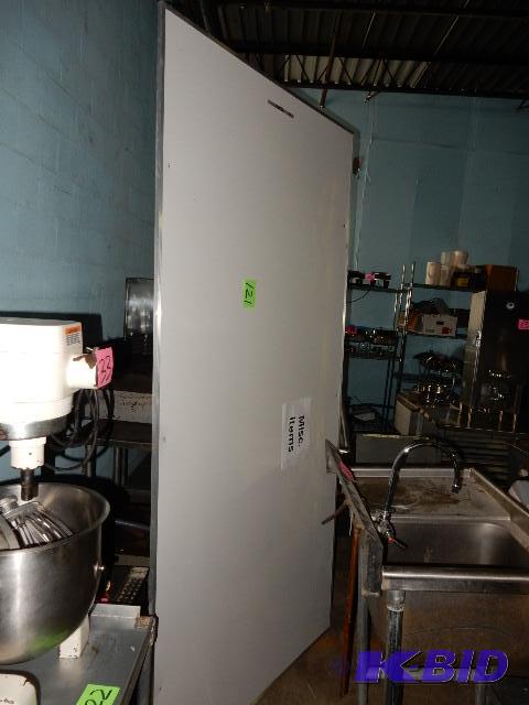 lot 121 image: Large White Board