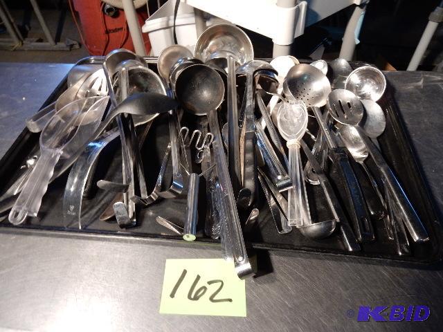 lot 162 image: Large lot of serving spoons and ladels