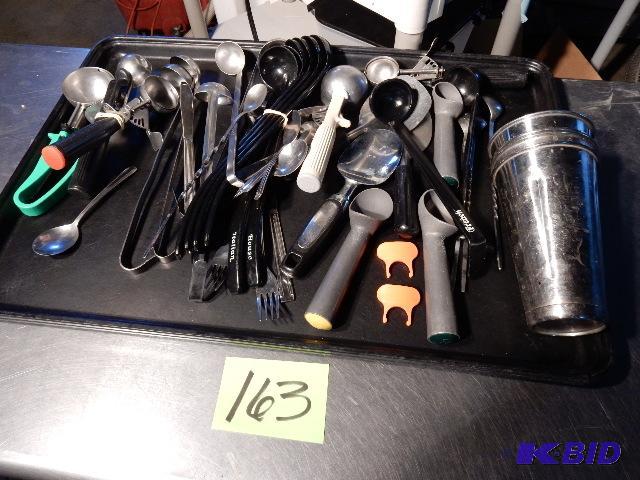 lot 163 image: Large lot of Ice cream spoons