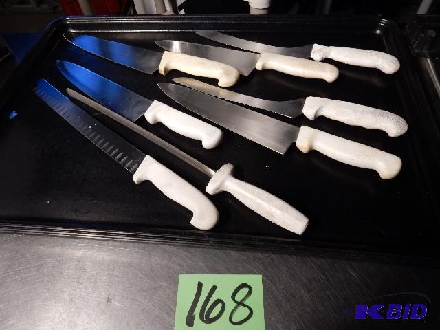 lot 168 image: Lot of knives