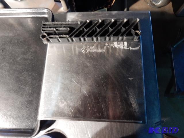 lot 169 image: Lot of Knives and other food prep items