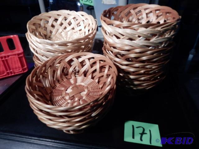 lot 171 image: Make it a BASKET.. 21 Caned baskets