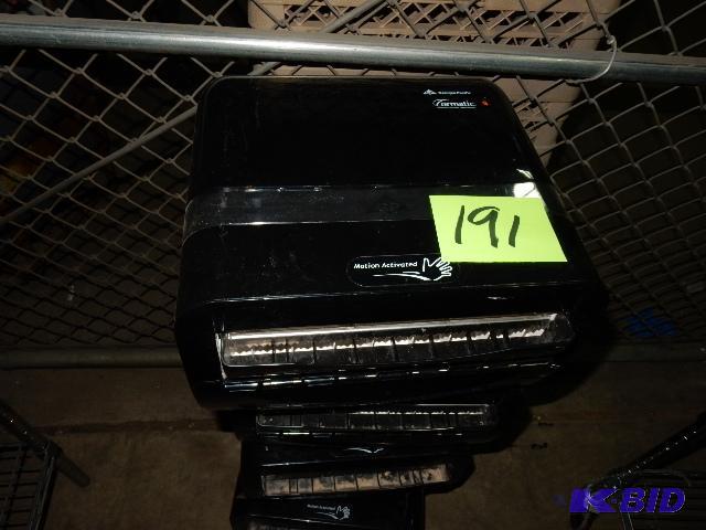 lot 191 image: 4 Towel Dispensers