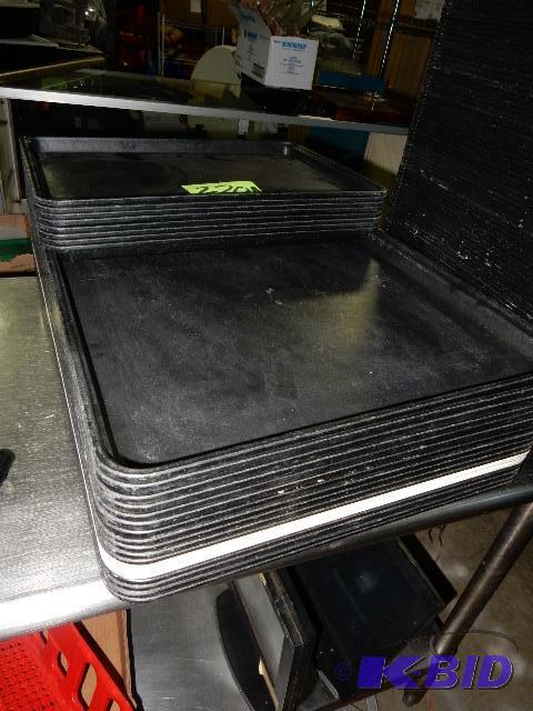 lot 220C image: Full and 12 sheet pans