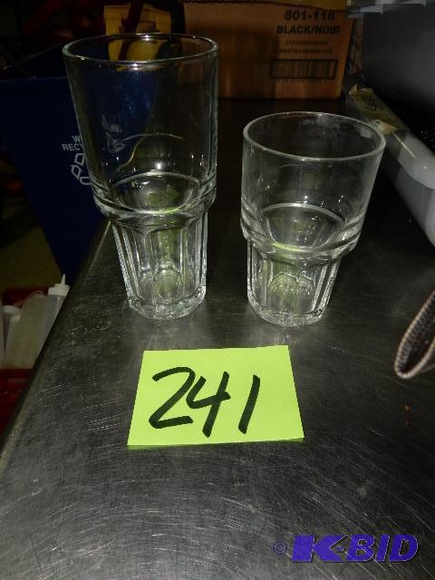 lot 241 image: Nice LIbbey, Stackable glasses