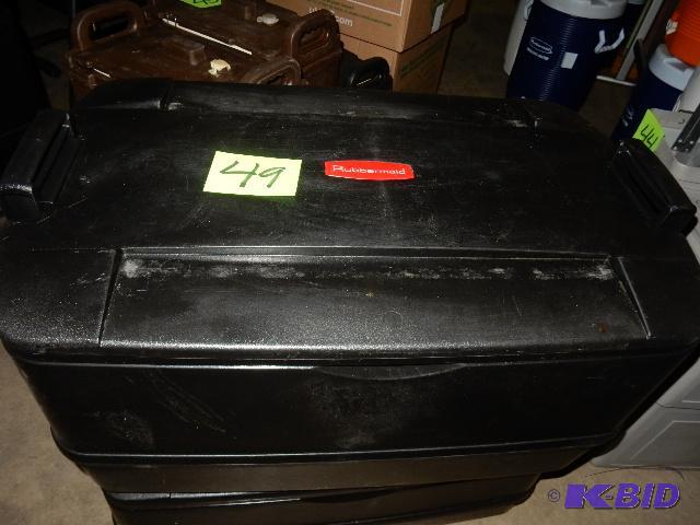 lot 49 image: Rubbermaid Catermax, 9407
