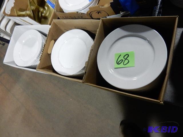 lot 68 image: Dinner Plates, Glass