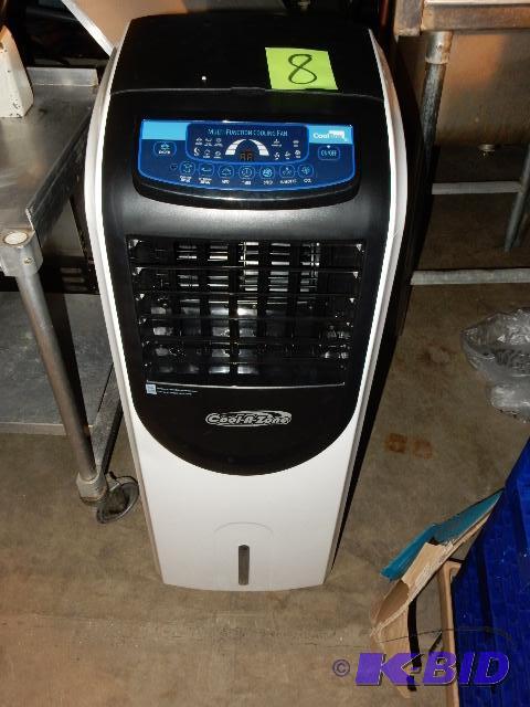 lot 8 image: Coolbox Air Cooler