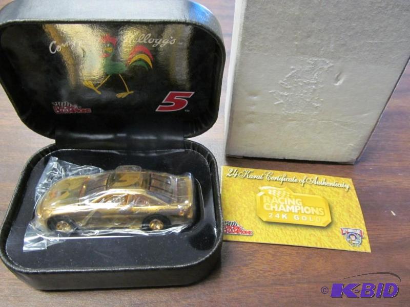 lot 26 image: #5 Kelloggs 24 Karat Gold 164 Diecast car with COA