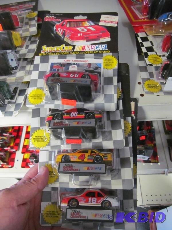 lot 33 image: Lot of 4 1991 Racing Champions 164 NASCAR Diecast