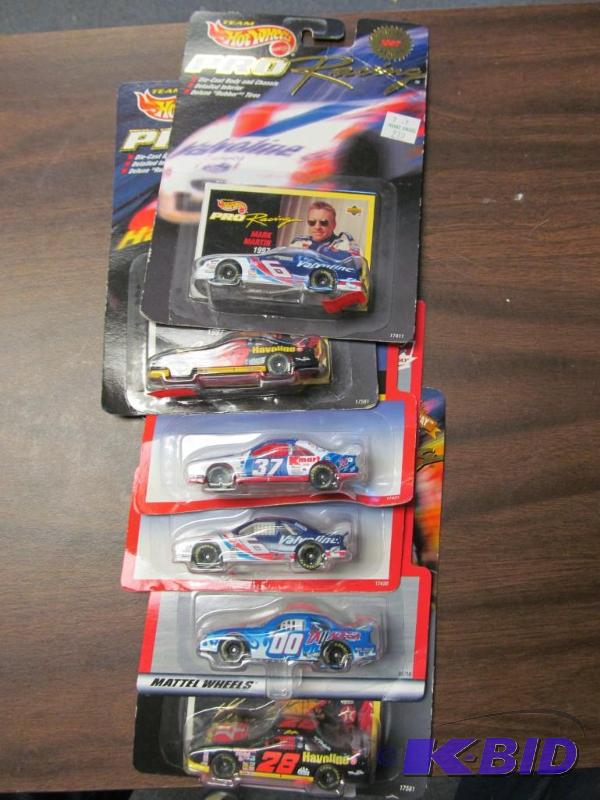 lot 57 image: Lot of 6 Hot Wheels 164 NASCAR Diecast