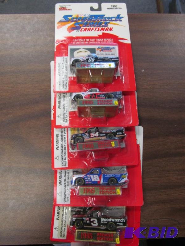 lot 69 image: Lot of 5 1995 NASCAR Craftsman Truck Series 164 Diecast by Racing Champions