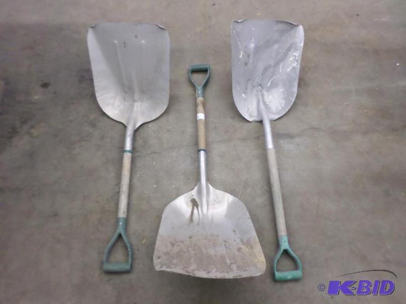 lot 61 image: (3) Aluminum Scoop Shovels...