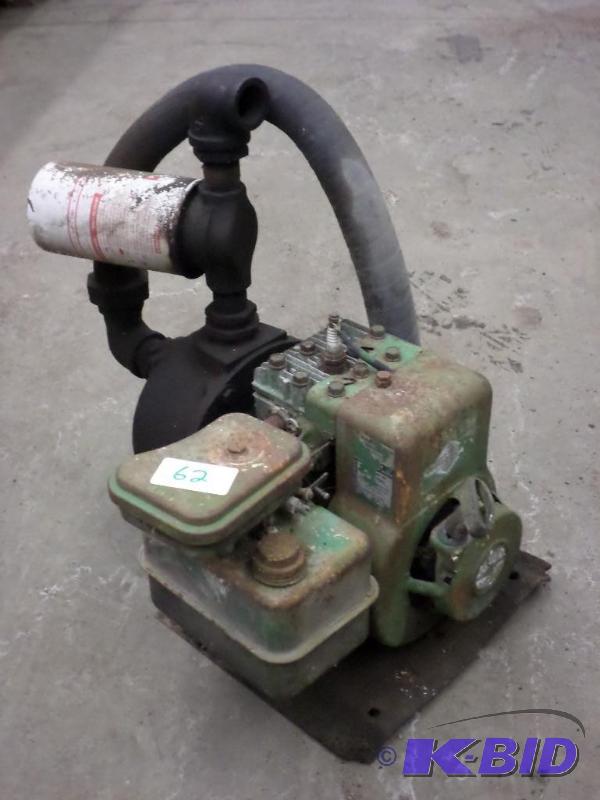 lot 62 image: Industrial Oil Pump With Filter, Briggs &...