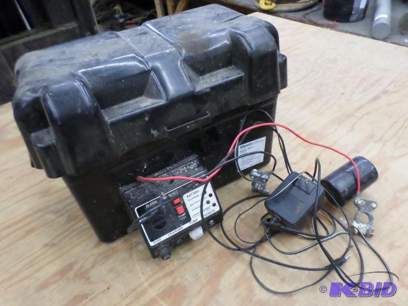 lot 65 image: Myers MBSP 12Volt Back-Up Sump-Pump Battery B...