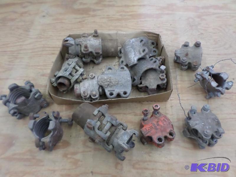 lot 66 image: Box Of Various Hydraulic Hose Clamps & Fi...