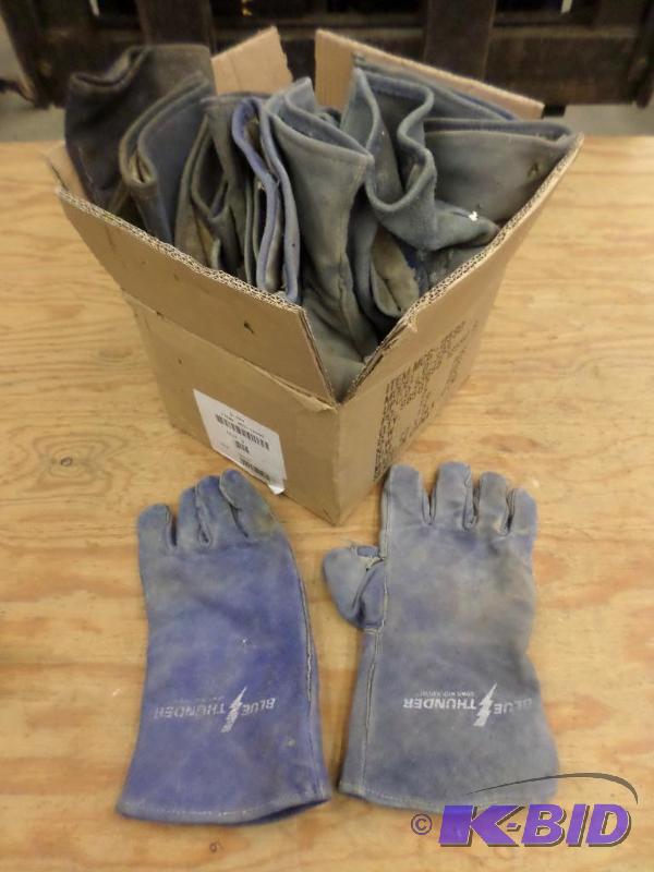 lot 69 image: Box Of Blue Thunder Welding Gloves...