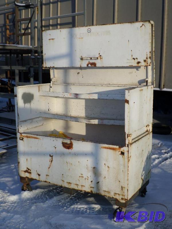 lot 7 image: Industrial Steel Rolling Gang-Box, Lockable, ...